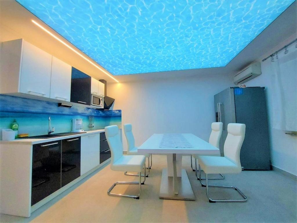 Beach Villa Baska 외부 사진