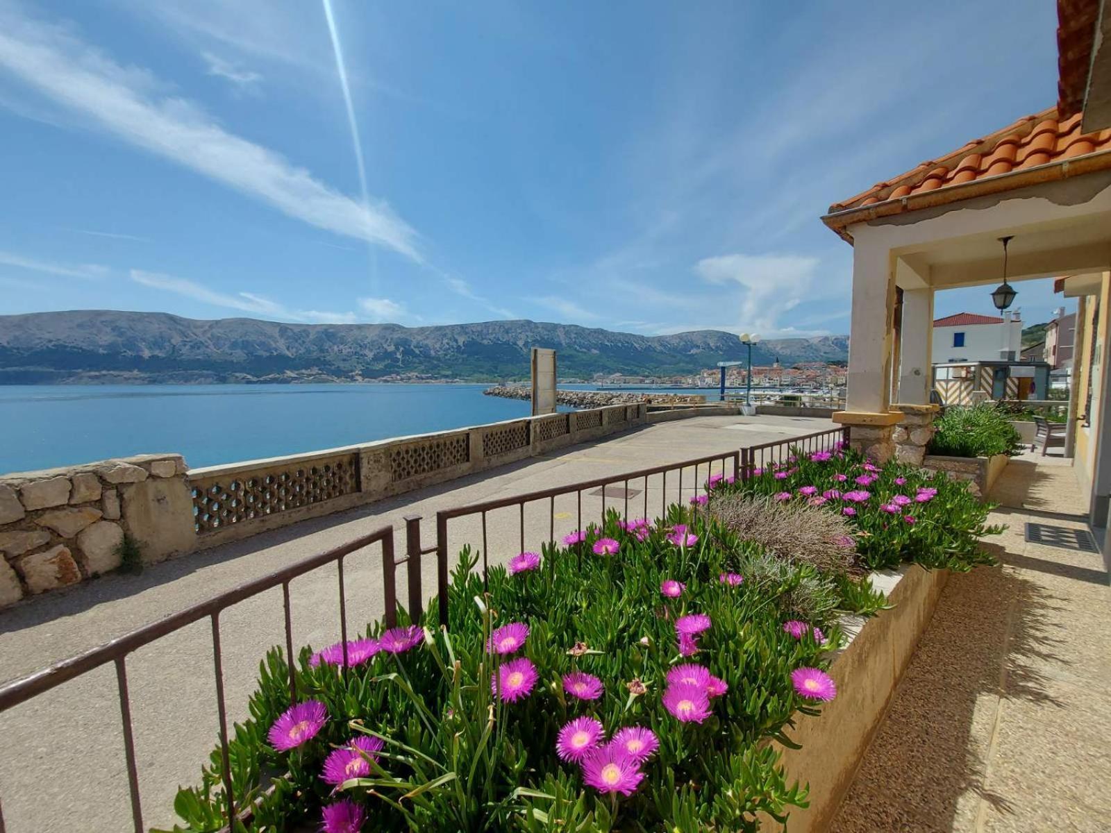 Beach Villa Baska 외부 사진