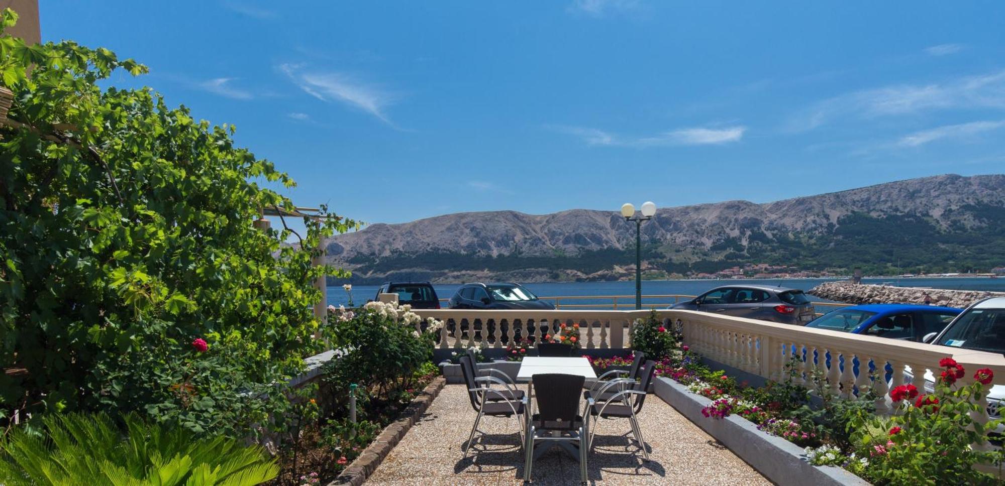 Beach Villa Baska 외부 사진